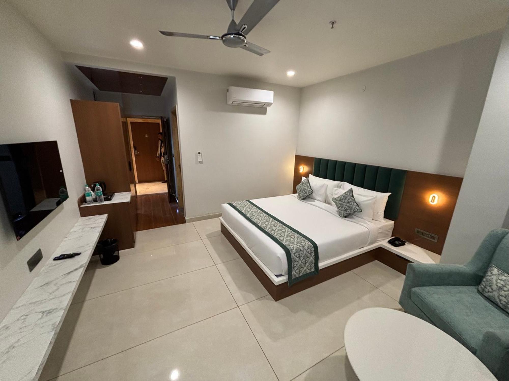 Hotel The Crown Inn Jhunjhunu المظهر الخارجي الصورة