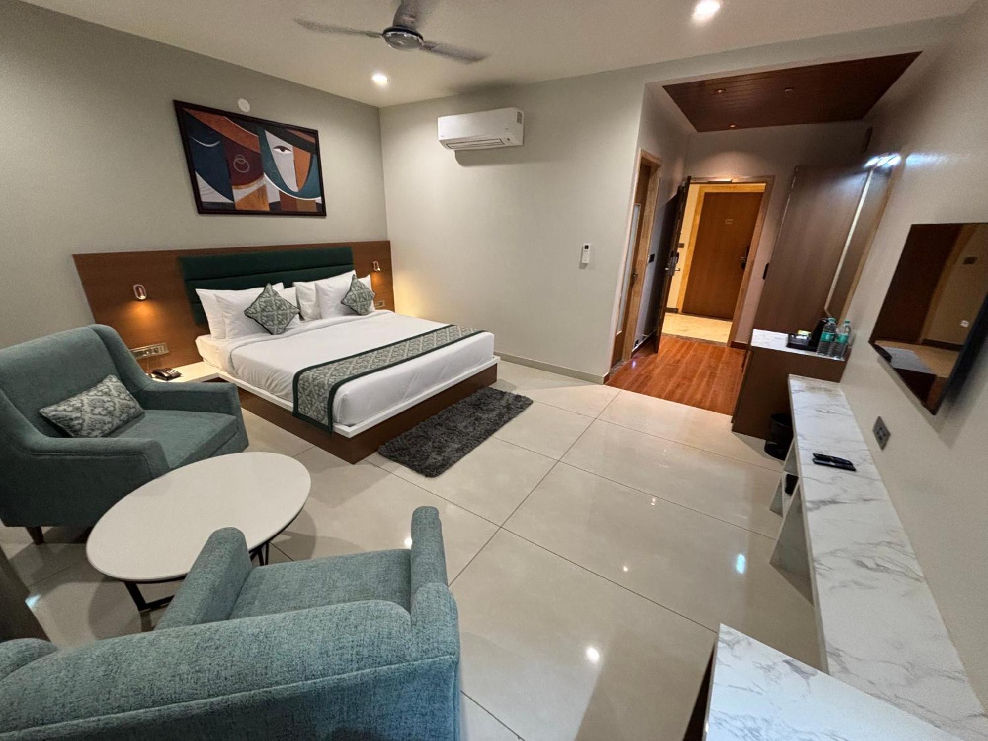 Hotel The Crown Inn Jhunjhunu المظهر الخارجي الصورة