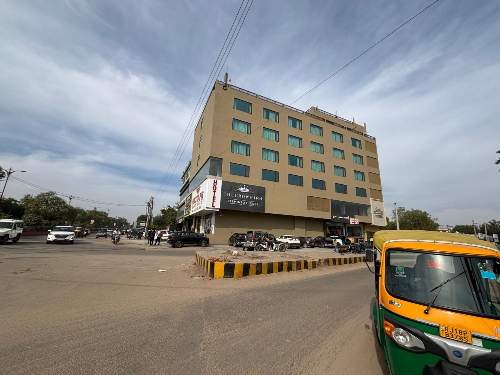 Hotel The Crown Inn Jhunjhunu المظهر الخارجي الصورة